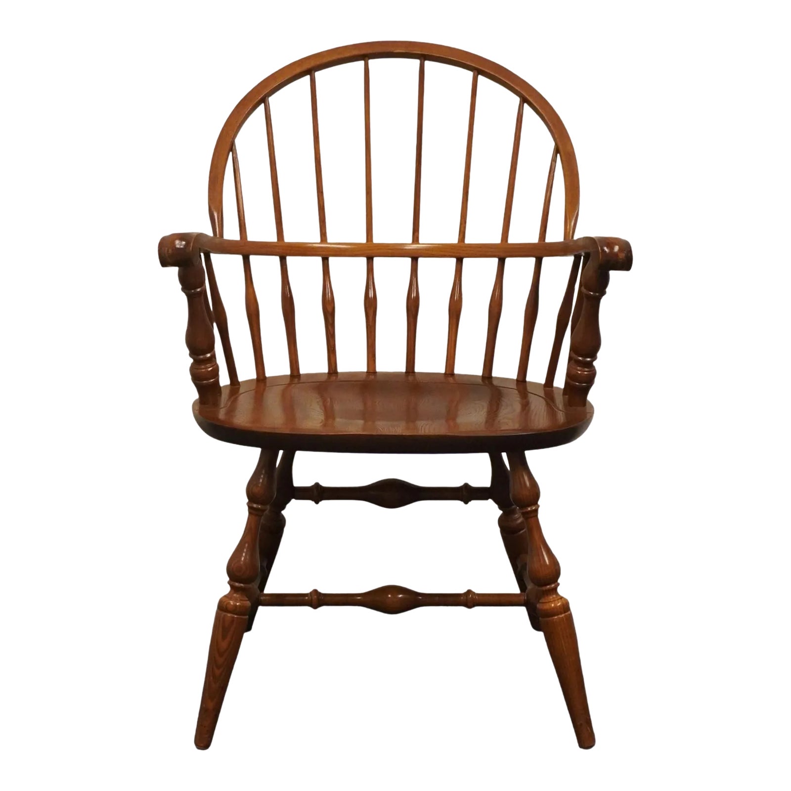 Nichols & Stone Solid Hard Rock Maple Colonial Early American Bowback