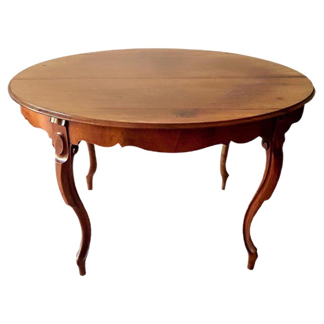 Antique Dining Salon Table with Curved Legs For Sale