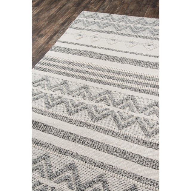 An emphasis on repeating geometric shapes makes this transitional area rug collection a must have for style-savvy spaces....