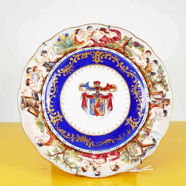 Decorative Plate with Reliefs from Capodimonte For Sale - Image 10 of 10