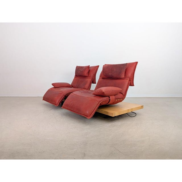 Free Motion 2-Seater Sofa in Oak and Red Leather from Koinor For Sale - Image 6 of 18