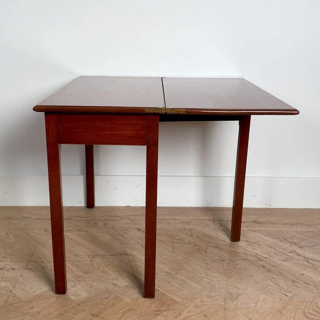 19th Century Mahogany Tea Table, England 19th Century For Sale - Image 5 of 11