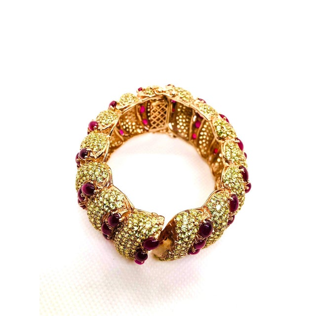 Bochic "Capri" Vintage Natural Ruby & Peridot Bangle Set In 18K Gold & Silver For Sale - Image 4 of 10