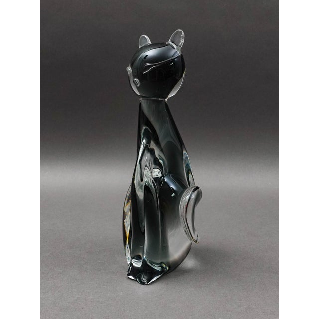 Mid-Century Modern Mid 20th Century V Nason Italy Sommerso SmokeArt Glass Seated Cat Figurine Sculpture For Sale - Image 3 of 8