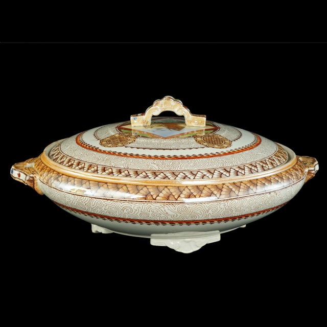 Late 19th Century English Aesthetic Movement Transferware Covered Serving Dish by Brownfield Circa 1870 For Sale - Image 5 of 11