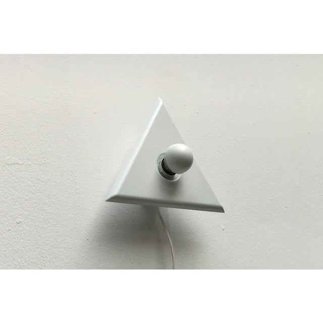 Two wall lights from the Danish manufacturer Horn. A particularly playful design. The name Harlequin is perfectly fitting....