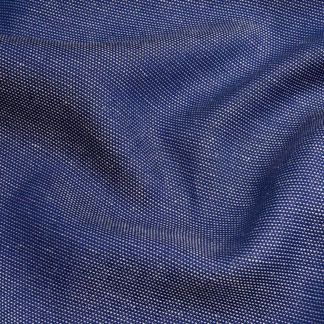 Transitional Schumacher Camarillo Linen Weave I/O Fabric In Navy For Sale - Image 3 of 3