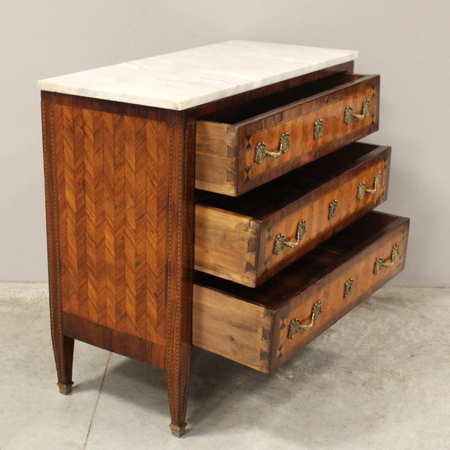 18th Century Louis XVI Chest of Drawers For Sale - Image 5 of 13