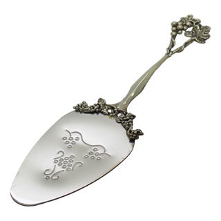 Vintage Italian Silver 800 Cake Server with Grape Design by Conti Marco, Arezzo, 1970s For Sale