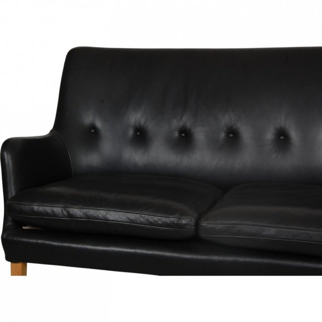 AV5 2-Seater Sofa in Black Leather by Arne Vodder For Sale - Image 15 of 18