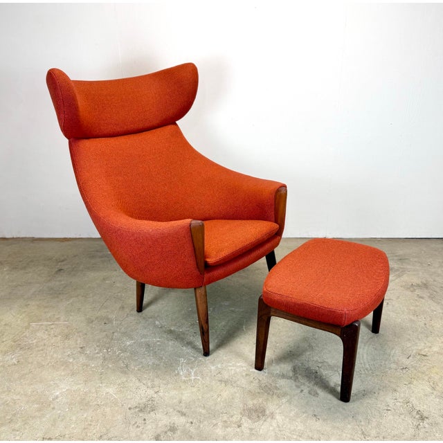 Mid Century Scandinavian Modern Hans Wegner Style Wingback Lounge Chair and Ottoman For Sale - Image 11 of 12