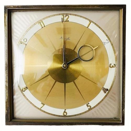 Brown Art Deco Starburst Table Clock Brass from Kienzle, 1930s For Sale - Image 8 of 8
