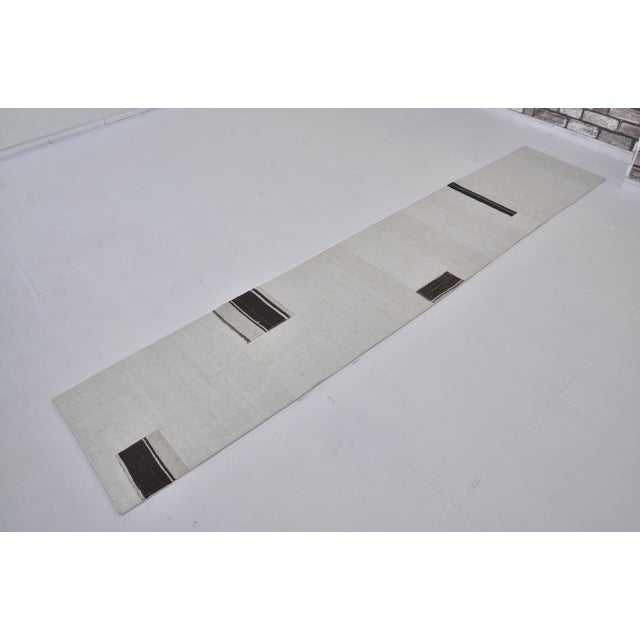1950s White and Blach Turkish Kilim Runner For Sale - Image 4 of 10