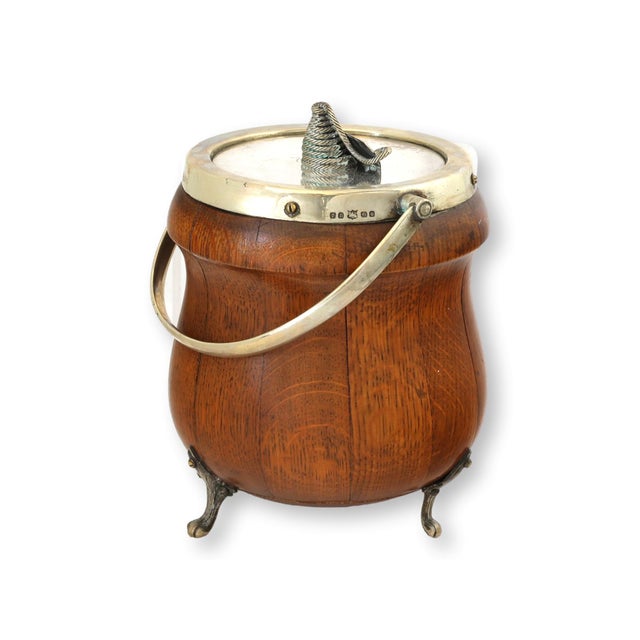 Early 20th Century Early 20th Century Edwardian English Oak Biscuit / Barrel Ice Bucket For Sale - Image 5 of 6