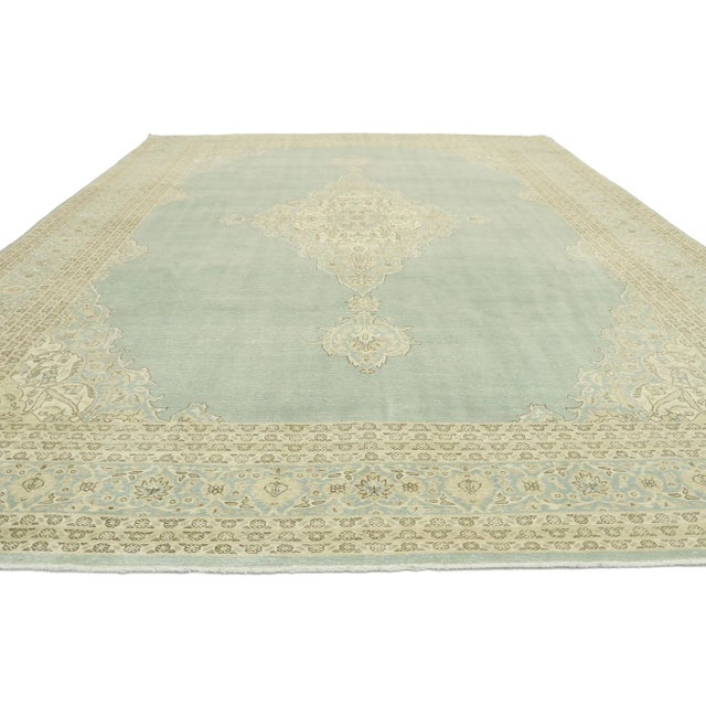 Shabby Chic Mid 20th Century Vintage Turkish Sivas Rug - 09'00 x 12'08 For Sale - Image 3 of 10