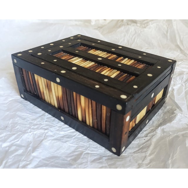 A Vintage Porcupine & Ebony Quill Box. Vintage / Antique Anglo-Indian quill box handcrafted in ebony and decorated with...