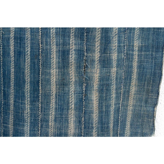 Vintage Malinke African "Ancestral Lineage" Indigo Throw For Sale In Los Angeles - Image 6 of 7
