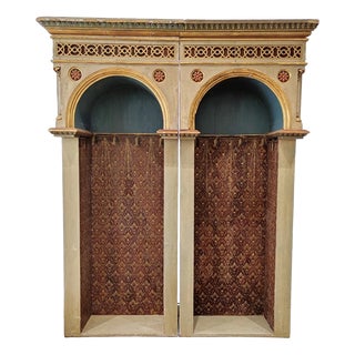 Niches, Set of 2 For Sale