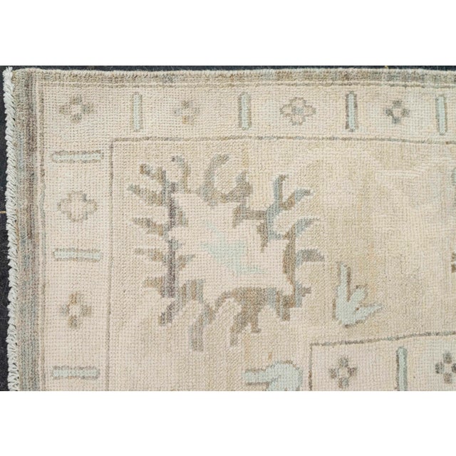 Early 21st Century Oushak Rug 7'8" x 9'10" #21385 For Sale - Image 5 of 8