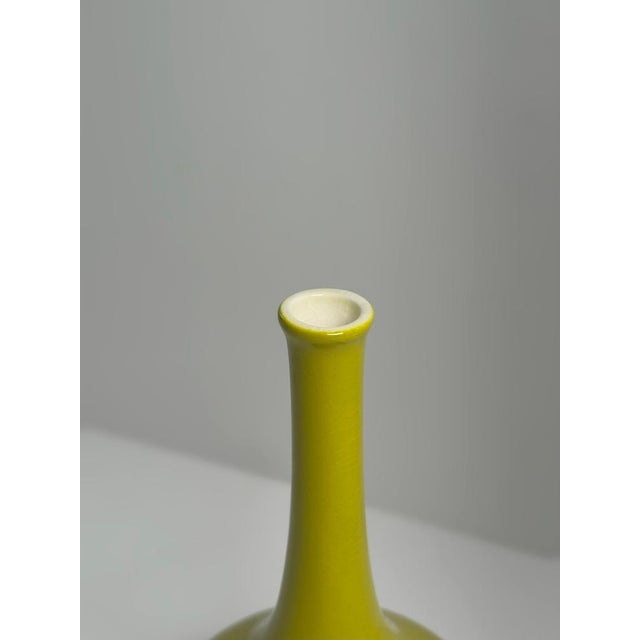 Ceramic Mid-Century Modern Chartreuse Ceramic Bud Vase by Carlton Ware, 1960s For Sale - Image 7 of 10