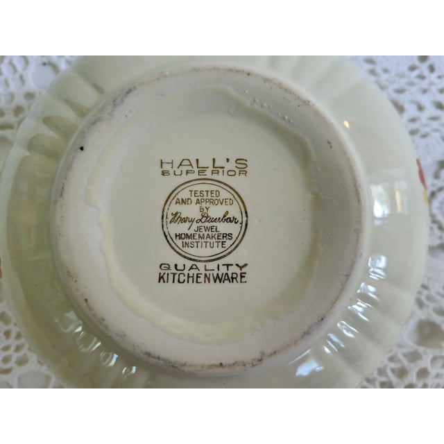 1930s/1940s Hall's Pottery Autumn Leaf Gold Rimmed Serving Bowl For Sale - Image 4 of 6