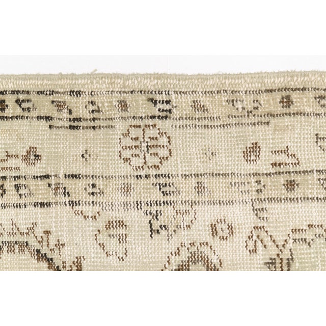 1960s Neutral Home Decor, Earthy Tones Rug For Sale - Image 6 of 10