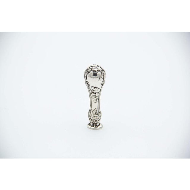 Silver Seal with Flower Reliefs For Sale - Image 3 of 3