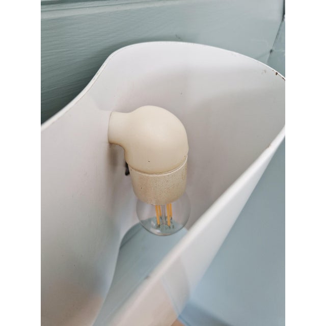 White Large Wall Lamp by Tobia Scarpa for Flos, 1966 For Sale - Image 8 of 16