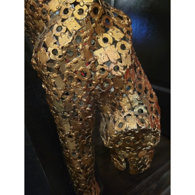 Metal 1990s Large Scale Geometric Metal Gold Patina Pouncing Leopard Sculpture on Black Plinth For Sale - Image 7 of 9