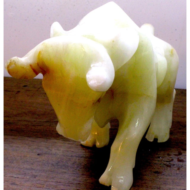 Carved Charging Bull: Mid-Century Brutalist Onyx Sculpture Mexico - 9" For Sale - Image 16 of 17