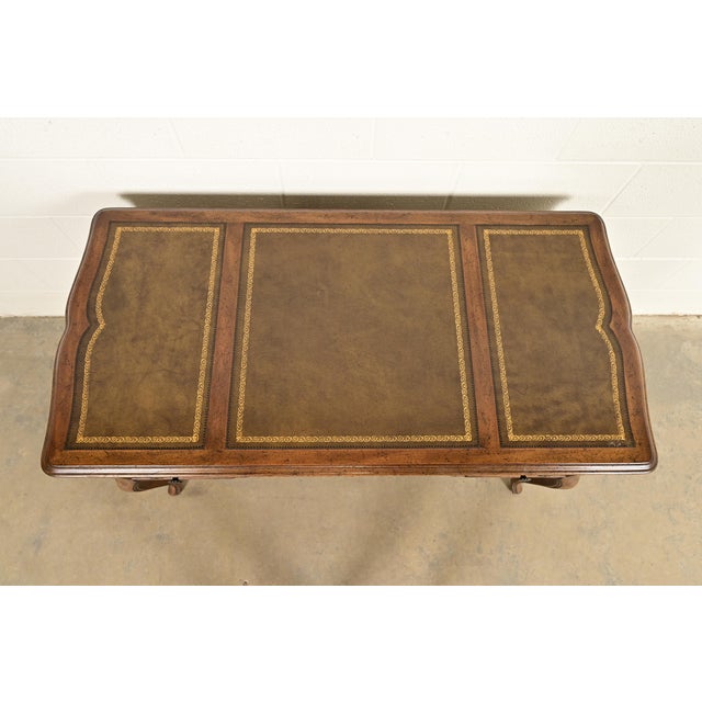 Sligh Furniture French Provincial Louis XV Carved Fruitwood Leather Top Bureau Plat Desk, Circa 1960s For Sale - Image 9 of 12