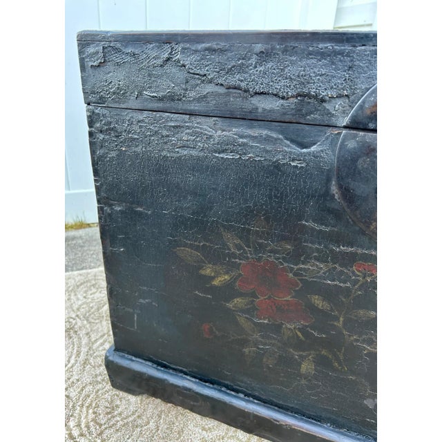 Wood Antique Black Lacquer Trunk Chinese Wedding Chest Hand Painted Coffee Table 30" For Sale - Image 7 of 12