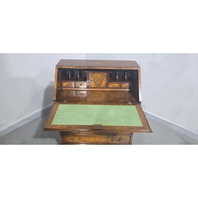 Queen Anne Burr Walnut Bureau For Sale - Image 10 of 15