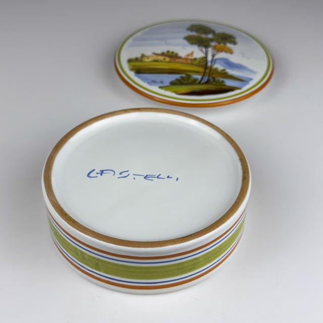 Vintage Hand Painted Round Trinket Box by Manufacture Di Stefano, Italy, 1990s For Sale - Image 4 of 16