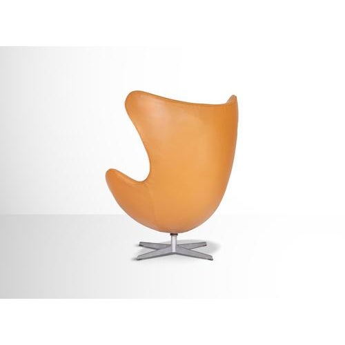 Vintage Leather Egg Lounge Chairs from Fritz Hansen, Set of 2 For Sale - Image 6 of 9