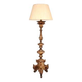 Antique Italian Renaissance Style Gilt Wood Floor Lamp, 1920 For Sale