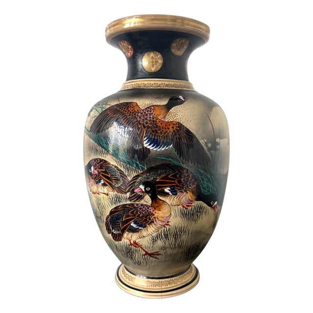 Large Japanese Ceramic Vase with Flying Autunm Geese by Kinkozan Studio For Sale
