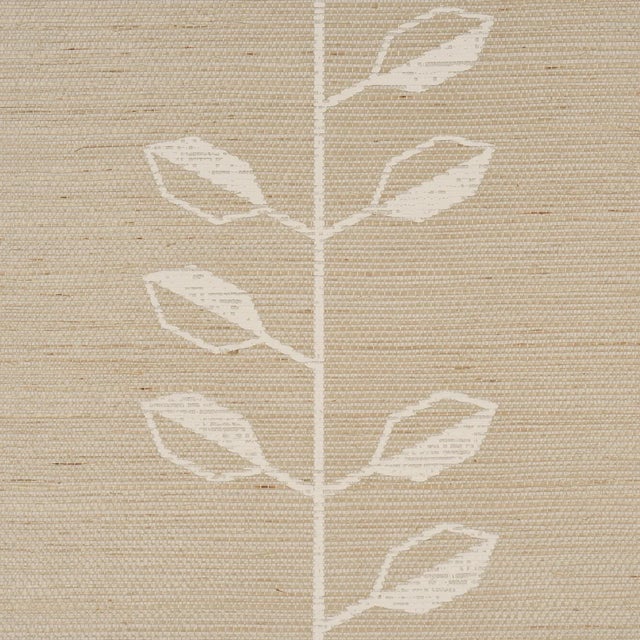Contemporary SAMPLE - Schumacher Geo Leaf Sisal Wallpaper In Bone & White For Sale - Image 3 of 5