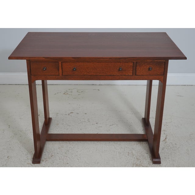 Age: C.2006 Details: Finish no.32 Model 89-472 High Quality Construction Nice Inlay Arts & Crafts Style Harvey Ellis...