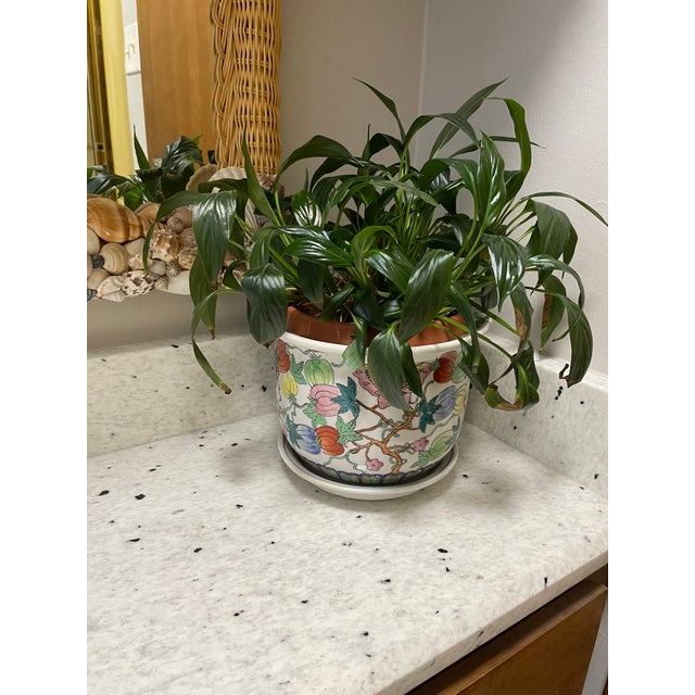 Mid 20th Century Porcelain Famille Rose Cachepot Planter With Drain Plate For Sale - Image 17 of 17