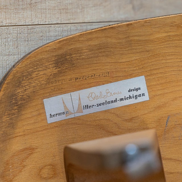 Tan Early Production Eames LCW Molded Plywood Lounge Chair in Ash Veneer for Herman Miller (1947–1957) For Sale - Image 8 of 16