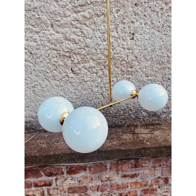 Mid-Century Modern Brass Sputnik Chandelier With 4 Opaline Globes - Mid 20th Century For Sale - Image 3 of 4
