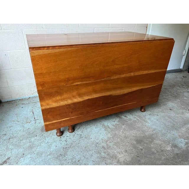 Brown Mid 20th Century Vintage Solid Cherry Barely Twisted Leg Drop-Leaf Gate Leg Dining Table. For Sale - Image 8 of 10