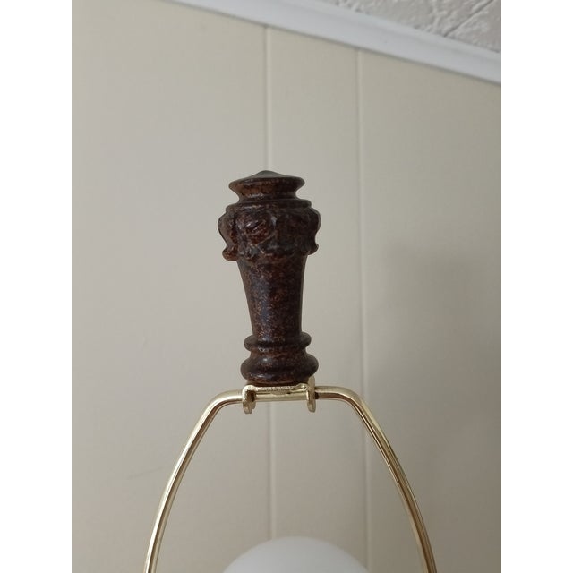 1990s Tuscan Marbled Amber & Bronze Scroll Table Lamp — Old World Revival For Sale - Image 4 of 17