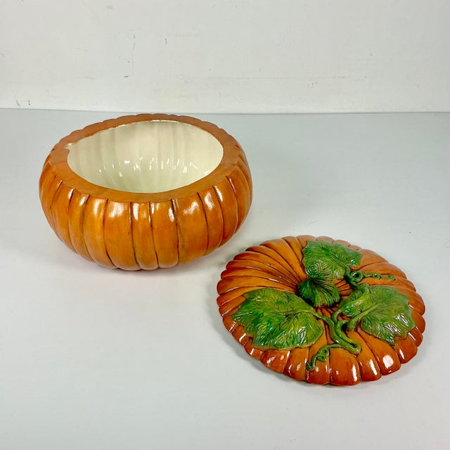 1989 Vintage Americana Folk Art Boho Chic Pumpkin Soup Tureen, Halloween & Thanksgiving. For Sale - Image 12 of 15