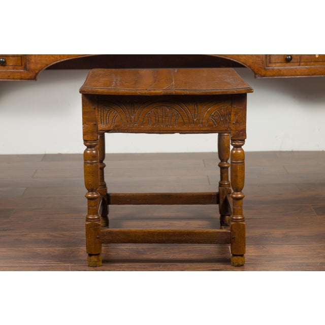 English 1800s Georgian Period Carved Oak Table with Lift Top and Turned Base For Sale - Image 4 of 12