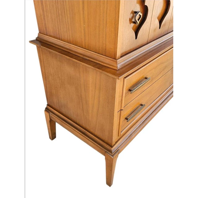 1960s 1960s Highboy With Sculpted Spade Handles For Sale - Image 5 of 16