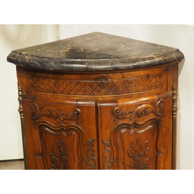 Pair of Sculpted Antique Walnut Corner Cabinets From Provence, France, C. 1900 For Sale - Image 16 of 18