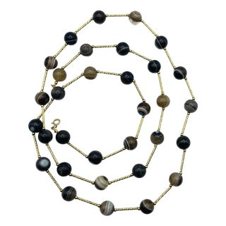 1970s Bullseye Banded Agate 14k Gold Filled Long Bead Necklace For Sale