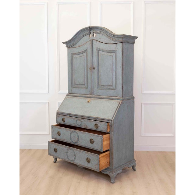 Scandinavian 18th Century Blue-Painted Two-Part Bureau For Sale In Atlanta - Image 6 of 9